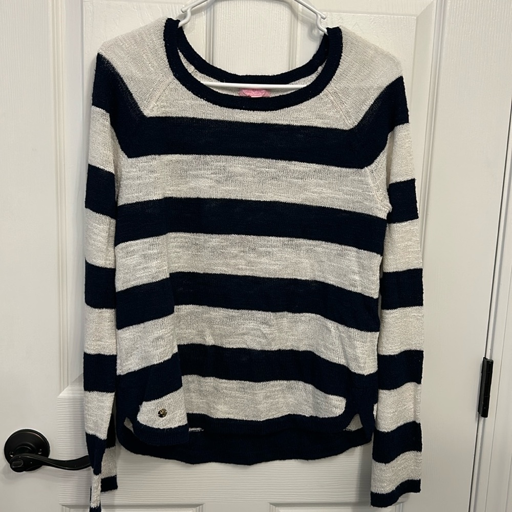 Lilly Pulitzer sweater. Navy/white stripe. Size Medium.